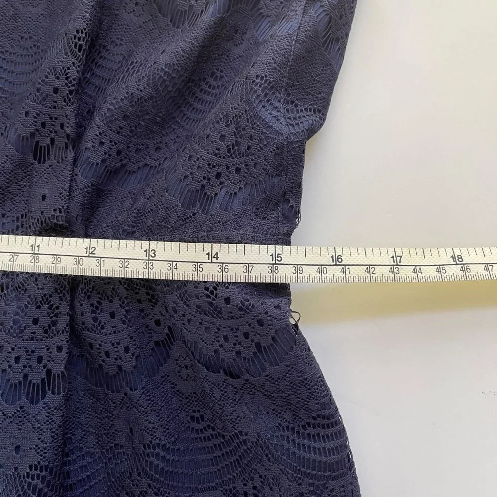 Fossil Penny Lace Dress M Bohemian Cap Sleeve V-Neck Elastic Waist Scallop Navy - Picture 10 of 11